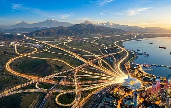 Cənubi Qafqazda bütün yollar Bakıya aparır - TƏHLİL
