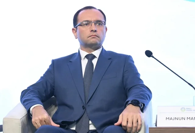 Nazirdən şad xəbər: Bu şəxslərə 20 min manatadək pul verilə bilər