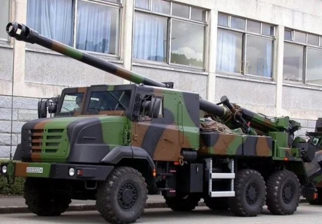 "Ermənistanı bizdən qorumaq lazım deyil" - Bakıdan İrəvana siyasət dərsi