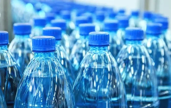 Rusiyada Ermənistan istehsalı olan onminlərlə içkinin satışı dayandırıldı