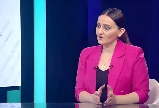 Beynəlxalq selektiv yanaşma: Nüvə silahı kimə olar, kimə yox? - Makronun təlaşının səbəbi