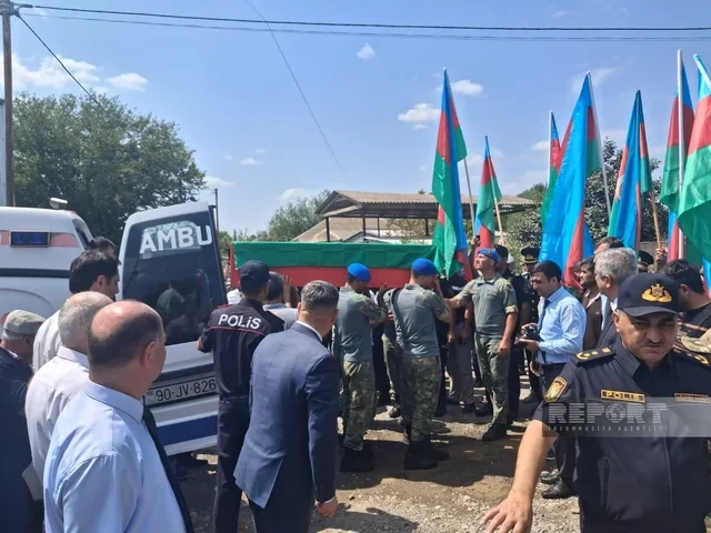 İmişlidə I Qarabağ müharibəsinin itkin-şəhidi Mürşüd Nərimanov dəfn edilib - FOTO