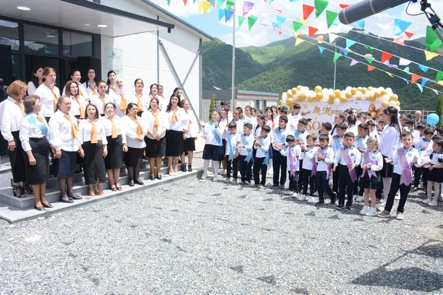 Kəlbəcərdə tək məzun üçün "Son zəng" keçirildi - FOTO