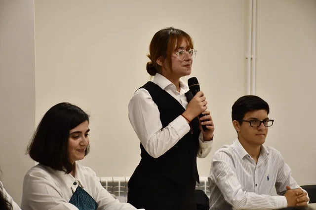 Əlaqələndirmə Qərargahının İşçi Qrupunun üzvləri Qarabağ Universitetində tələbələrlə görüş keçirib - Foto