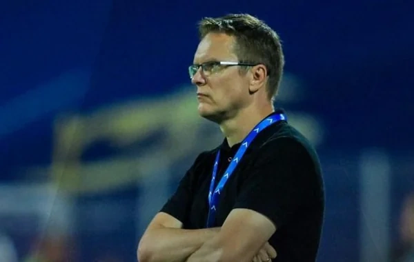 Valdas Dambrauskas: "Həmişə çalışıram ki, baxımlı futbol oynayaq"