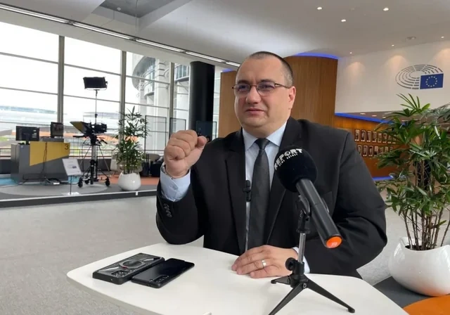 Niderland və Fransa nümunəsi: Avropa dövlətlərinin Azərbaycana münasibətində dönüş - FOTO
