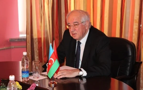 Hidayət Orucov vəfat etdi