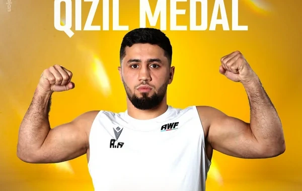 Azərbaycanın çimərlik güləşçiləri Batumidə iki medal qazanıblar