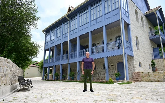 Prezident İlham Əliyev Şuşada "Yasəmən" hotelinin yeni korpusları ilə tanış olub - FOTO