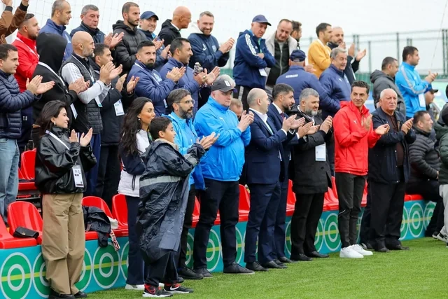 AFFA prezidenti Rövşən Nəcəf Hövsan Yarış Kompleksini ziyarət edib - Foto