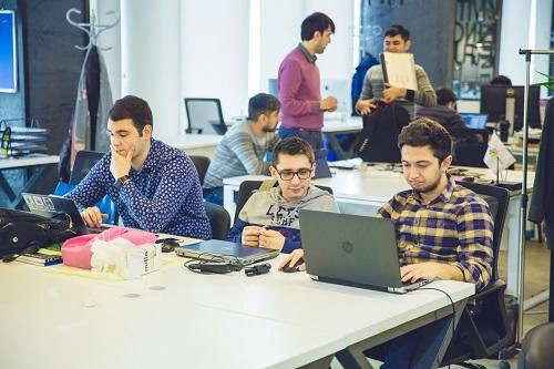 Gəncləri rayona qaytarmağın yolu... - Ekspert