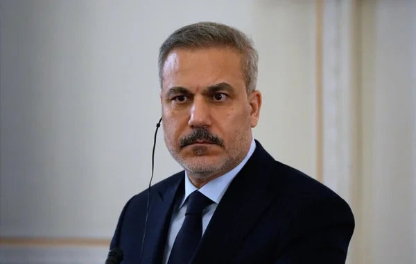 Hakan Fidan İrandan atılan raketlərlə bağlı insidentləri şərh etdi
