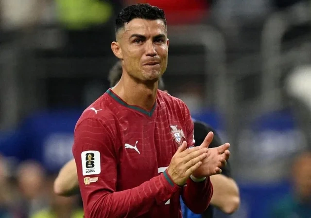 Ronaldu və Portuqaliya millisinin üst-üstə düşməyən dövrləri - Əfsanəvi futbolçu niyə dünya kubokunu qazana bilmədi?