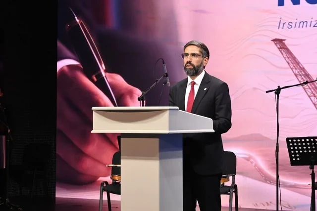 "Əsrin müqaviləsi"nin 32-ci ildönümü və Neftçilər Günü münasibətilə tədbir keçirilib - Foto