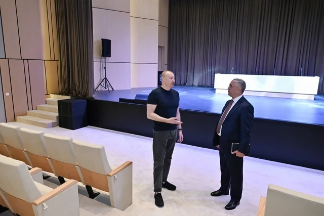 Prezident İlham Əliyev Xankəndidə əsaslı şəkildə yenidən qurulmuş Mədəniyyət Mərkəzinin açılışında iştirak edib