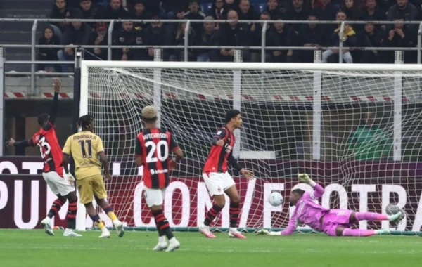 "Milan" cari mövsüm ilk məğlubiyyətini "Bolonya"dan aldı - Video
