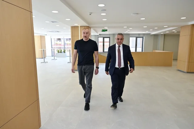Prezident İlham Əliyev Xankəndidə əsaslı şəkildə yenidən qurulmuş Mədəniyyət Mərkəzinin açılışında iştirak edib