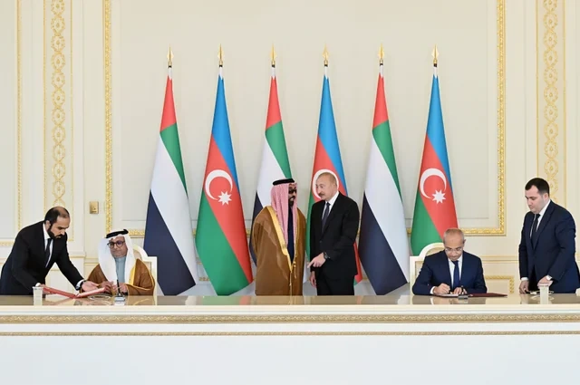 İlham Əliyev Birləşmiş Ərəb Əmirliklərinin milli təhlükəsizlik müşavirini qəbul edib - FOTO