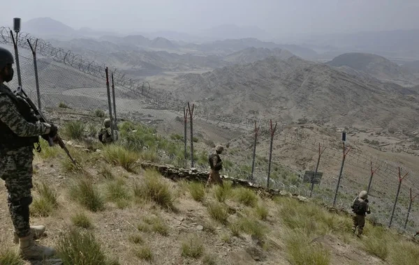 Pakistan ordusu Əfqanıstanla sərhəddə hücum cəhdinin qarşısını alıb