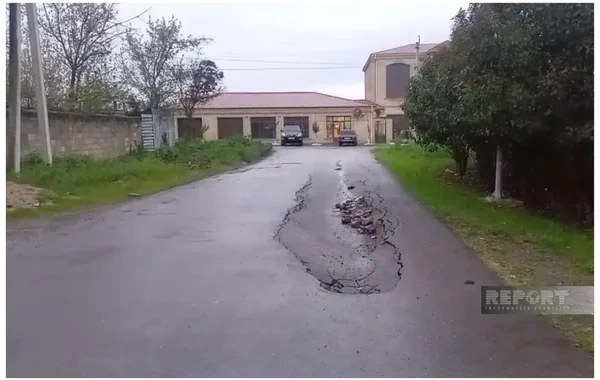 Cəlilabadda yolun bir hissəsi çöküb - FOTO