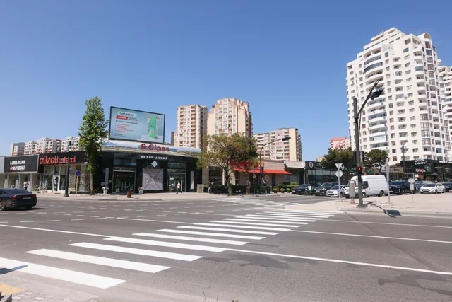 Bakının Tbilisi prospektində hərəkətin təşkili ilə bağlı DƏYİŞİKLİKLƏR edildi - FOTO