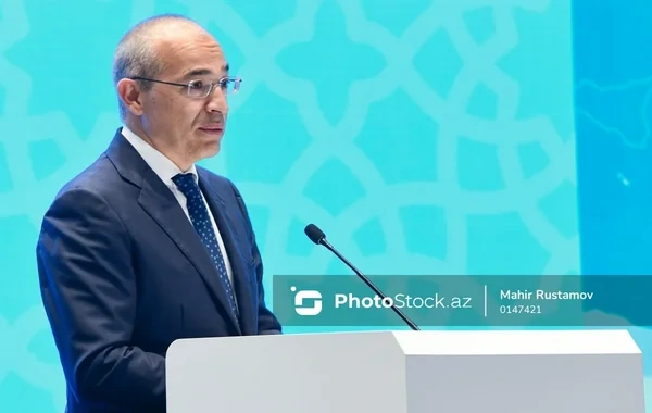 Mikayıl Cabbarov: "SOCAR-ın rəqəmsal transformasiyası istehsalın səmərəliliyini artırıb" - FOTO