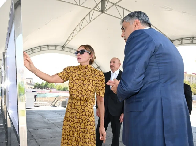 "Naxçıvan" Mehmanxana Kompleksinin təməli qoyulub - FOTO