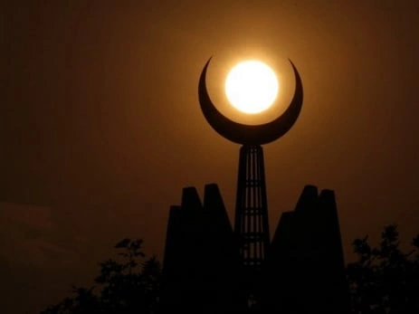 Ramazanın 29-cu günü: Dua, imsak və iftar vaxtı...