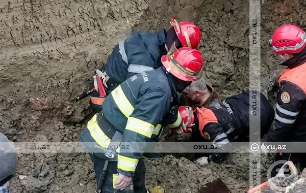Bakıda qazıntı zamanı FACİƏ: Ölən və yaralanan var - VİDEO