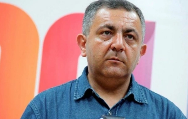 Ərəstun Oruclunun məhkəməsi başlayıb