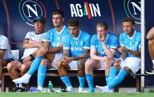 "Napoli"nin hücumçusu "Qalatasaray"a transfer oluna bilər