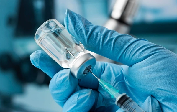 Avstraliyada uşaqlarda beyin şişinə qarşı anticərrahi peyvəndlərin klinik sınaqları başlayır
