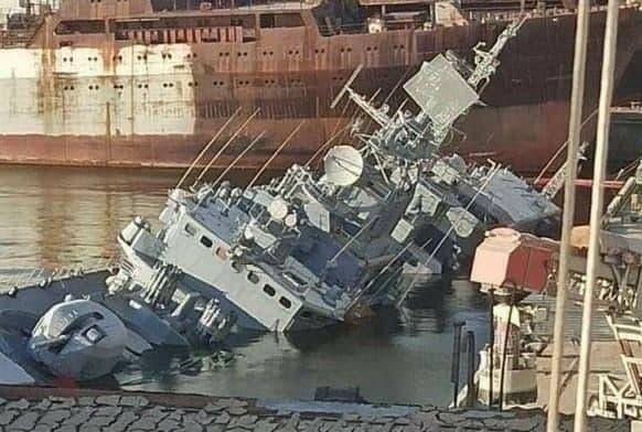 ABŞ İran freqatına hücumu: 104 ölü, 20 itkin...