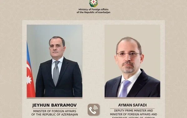 Ceyhun Bayramov iordaniyalı həmkarı ilə Yaxın Şərqdəki mövcud vəziyyəti müzakirə edib