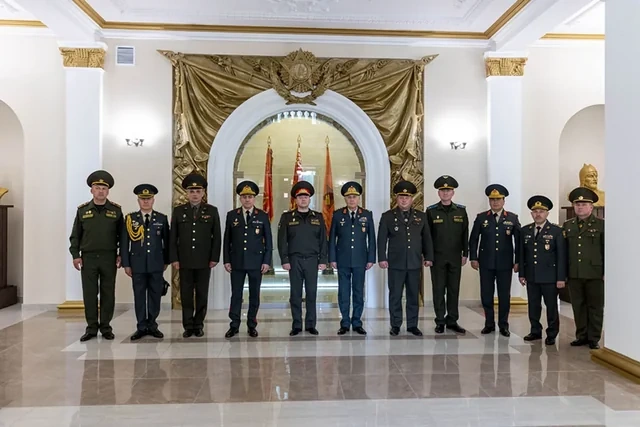 Kərim Vəliyev belaruslu həmkarı ilə regional təhlükəsizliyi müzakirə edib