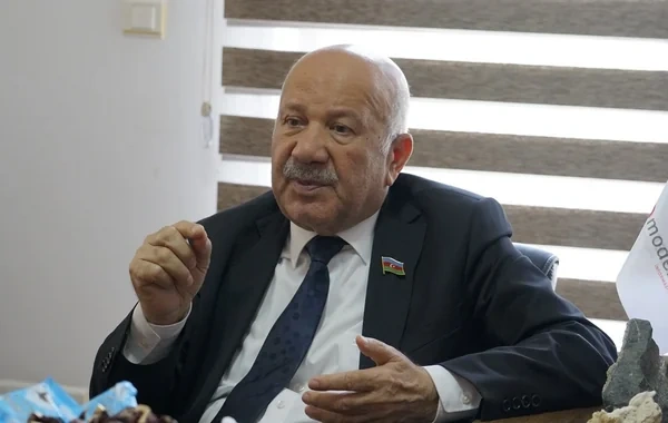 Deputat: "İnsanlar rentgen üçün Bakıya gəlmək məcburiyyətində qalırlar"