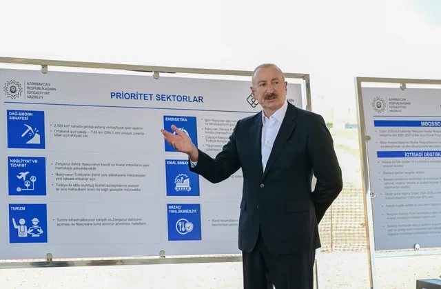 İlham Əliyev Naxçıvan Sənaye Parkının təməlini qoyub - FOTO