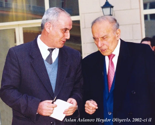 Jurnalist ömrünün unudulmaz anları: Yol, tale, imza - FOTO