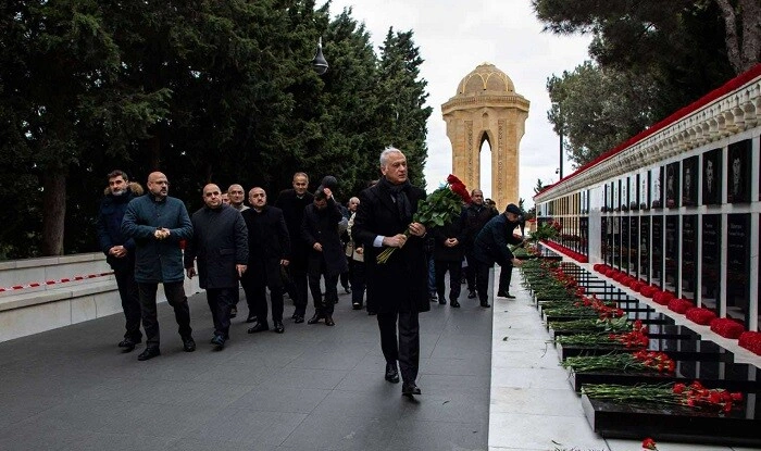 “Azərsun Holdinq”in rəhbərliyi 20 Yanvar şəhidlərini yad etdi