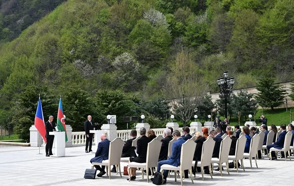 Prezident: "Çexiya ilə çox fəal siyasi dialoqumuz var"