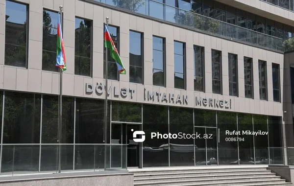 133 mindən çox abituriyent ali məktəb və kolleclərə sənəd verdi