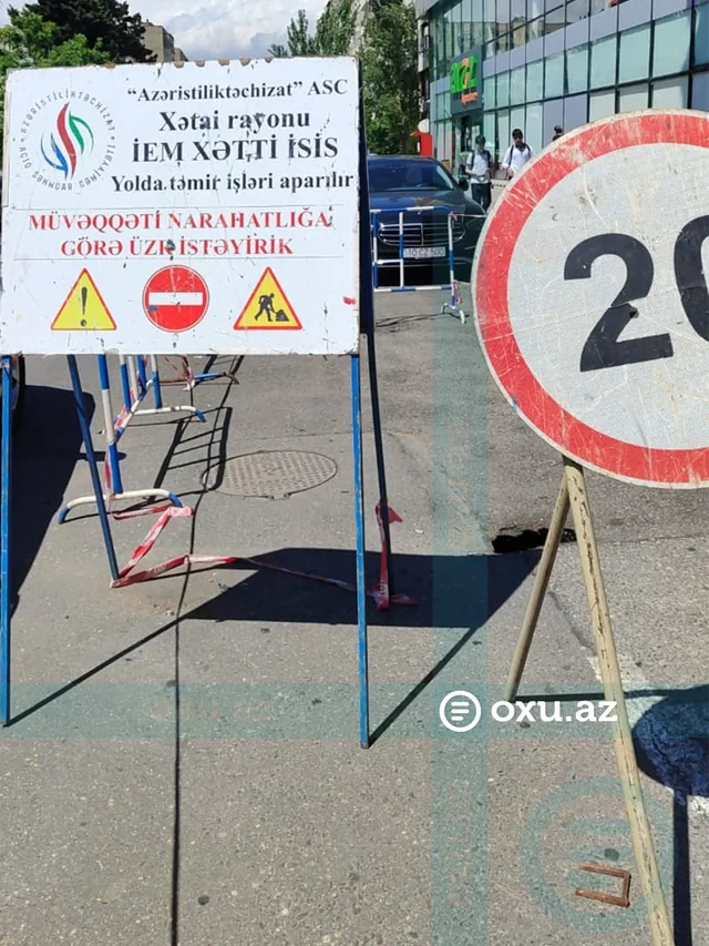 Xətai rayonunda yol çöküb, təhlükəli vəziyyət yaranıb - VİDEO