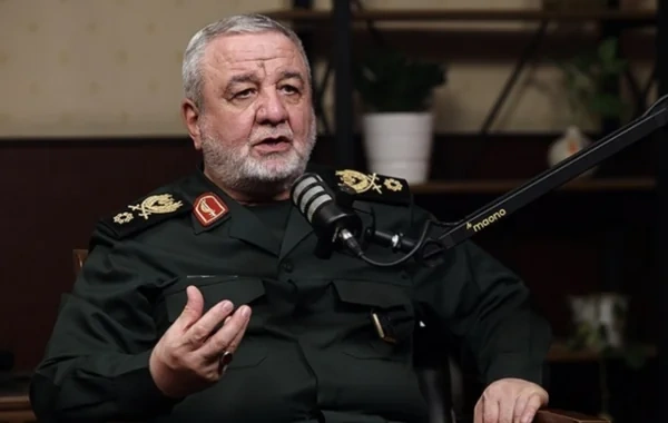 İran Hörmüz boğazından keçən bütün gəmiləri vuracağını bəyan etdi - VİDEO