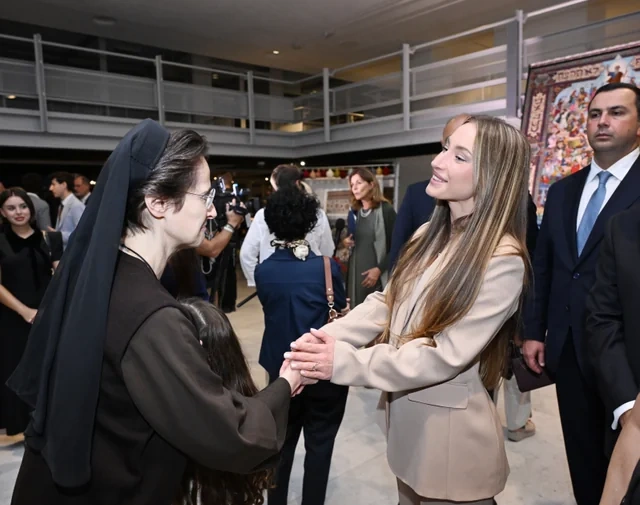 Leyla Əliyeva Müqəddəs Taxt-Tacda Azərbaycan xalçaları sərgisinin açılışında iştirak edib - FOTO