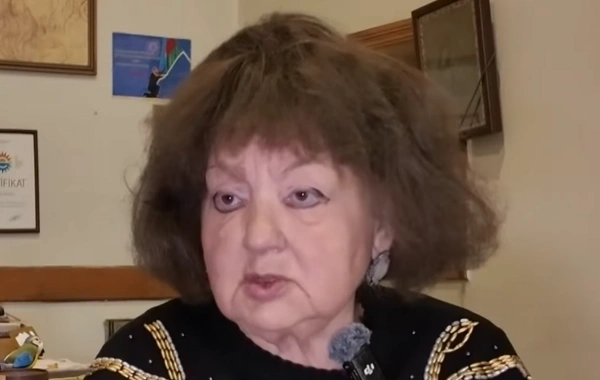 Yuri Qaqarinlə görüşən azərbaycanlı qadın: "O mənə medal da verdi"