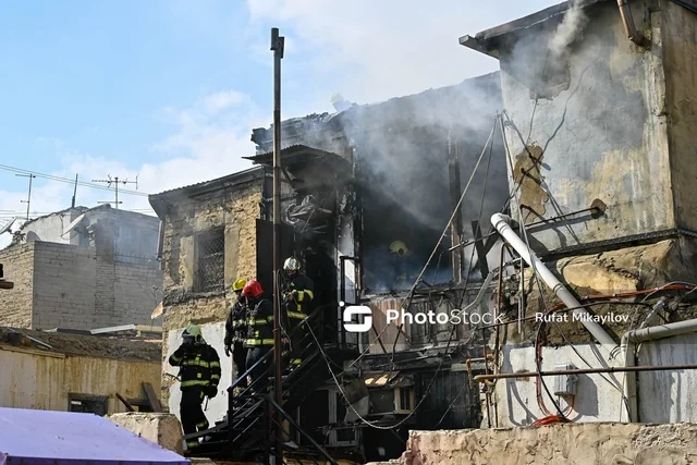 Bakıda yaşayış evindəki yanğının TƏFƏRRÜATI - FOTO - VİDEO