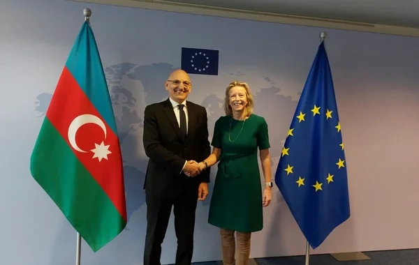 Kaysa Ollongren: "Aİ Azərbaycanla tərəfdaşlığı inkişaf etdirmək niyyətindədir" - Foto