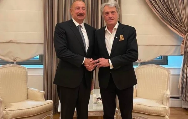 Viktor Yuşenko Ukraynaya dəstəyə görə İlham Əliyevə təşəkkür edib - FOTO
