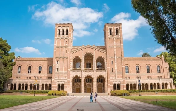 ABŞ hökuməti Kaliforniya Universitetini məhkəməyə verib - SƏBƏB