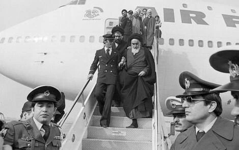 Xomeyninin Türkiyədə qalması ilə bağlı məxfi sənəd yayıldı - Foto
